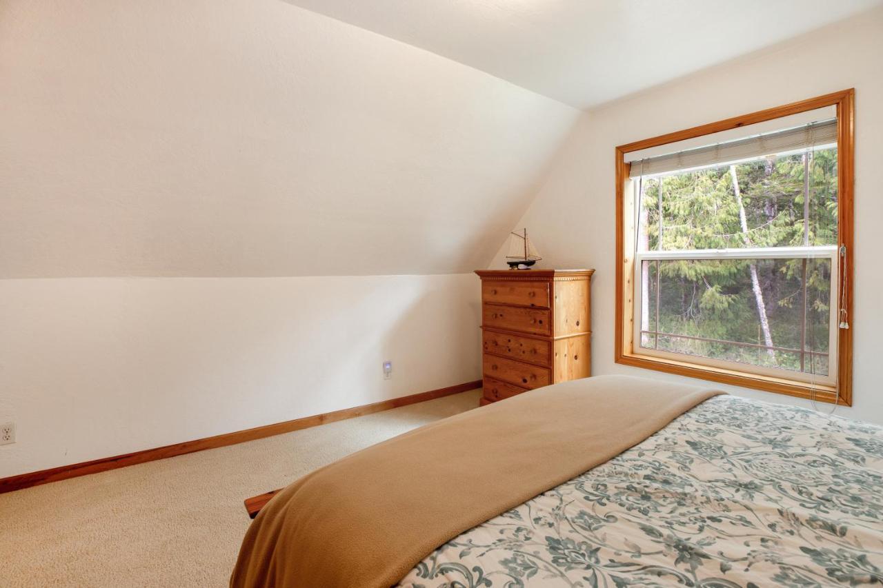 Samuel'S Haven Villa Rockaway Beach Exterior photo
