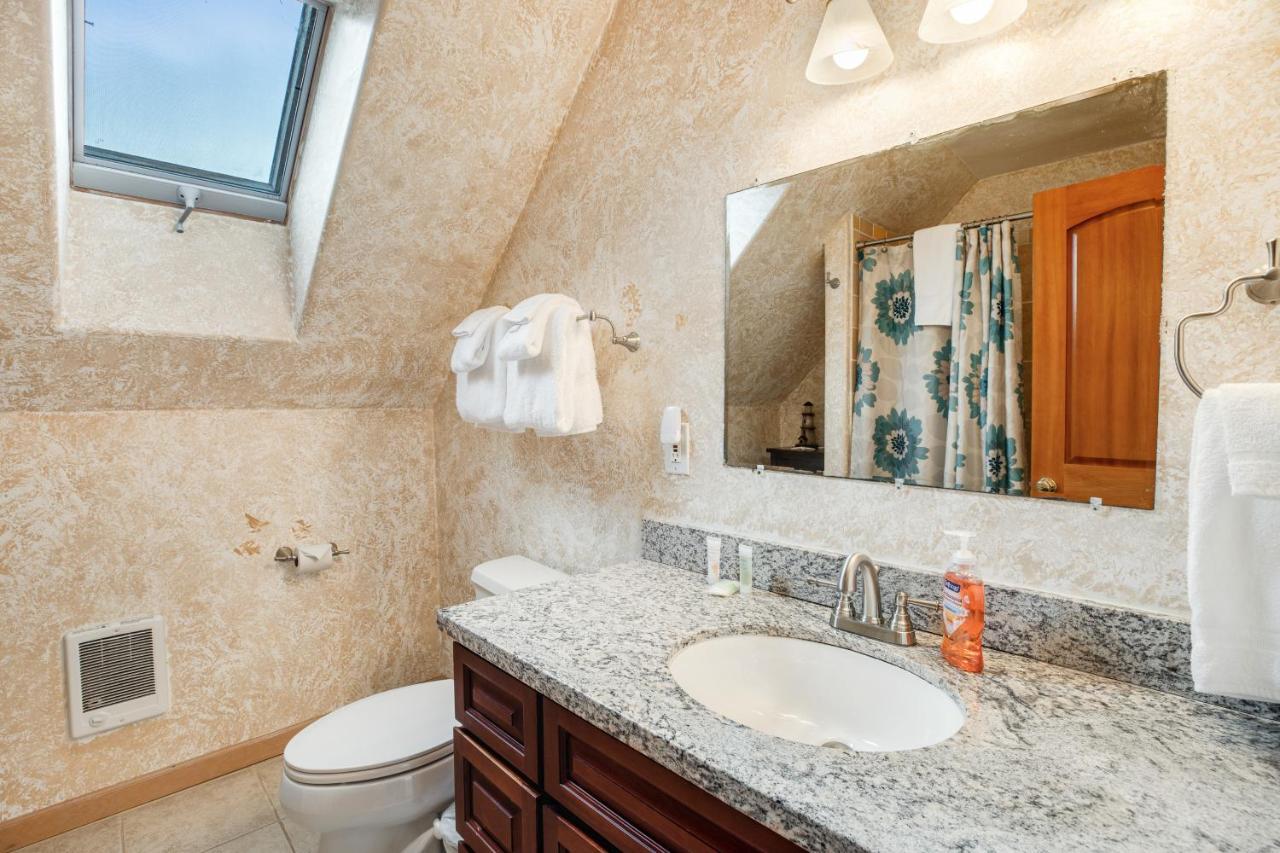 Samuel'S Haven Villa Rockaway Beach Exterior photo