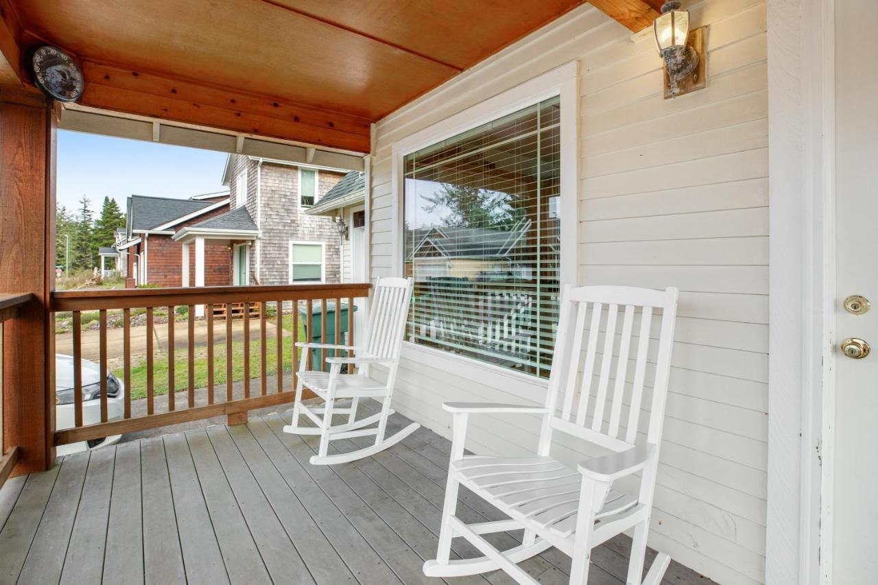 Samuel'S Haven Villa Rockaway Beach Exterior photo