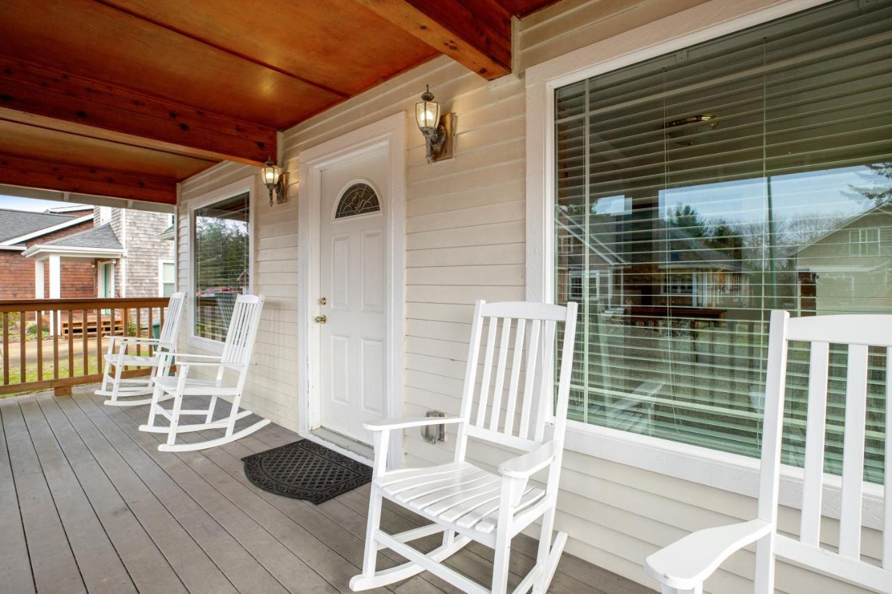 Samuel'S Haven Villa Rockaway Beach Exterior photo